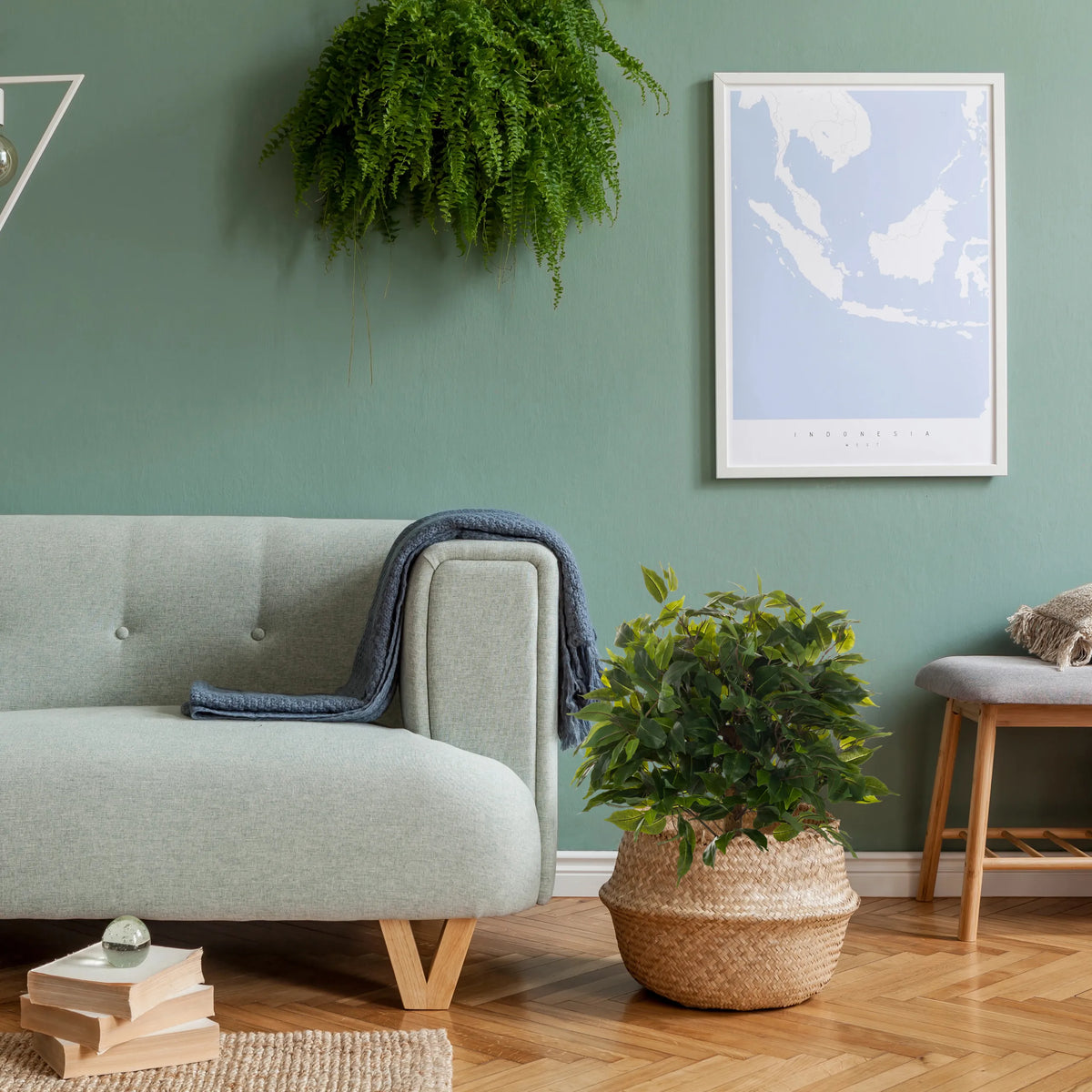 Vihreä tekokasvi FICUS II punotussa korissa, valmistaja hjh OFFICE