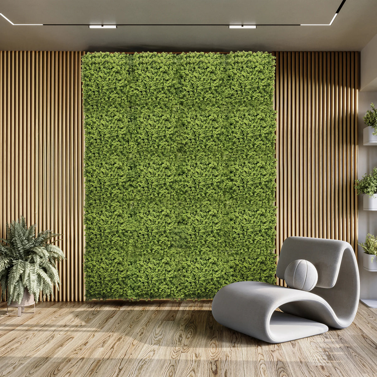 Vihreä kasvimatto LEAFLUXE 3 pystysuorana seinäkasvillisuutena puurimaseinän edessä, valmistaja hjh LIVING