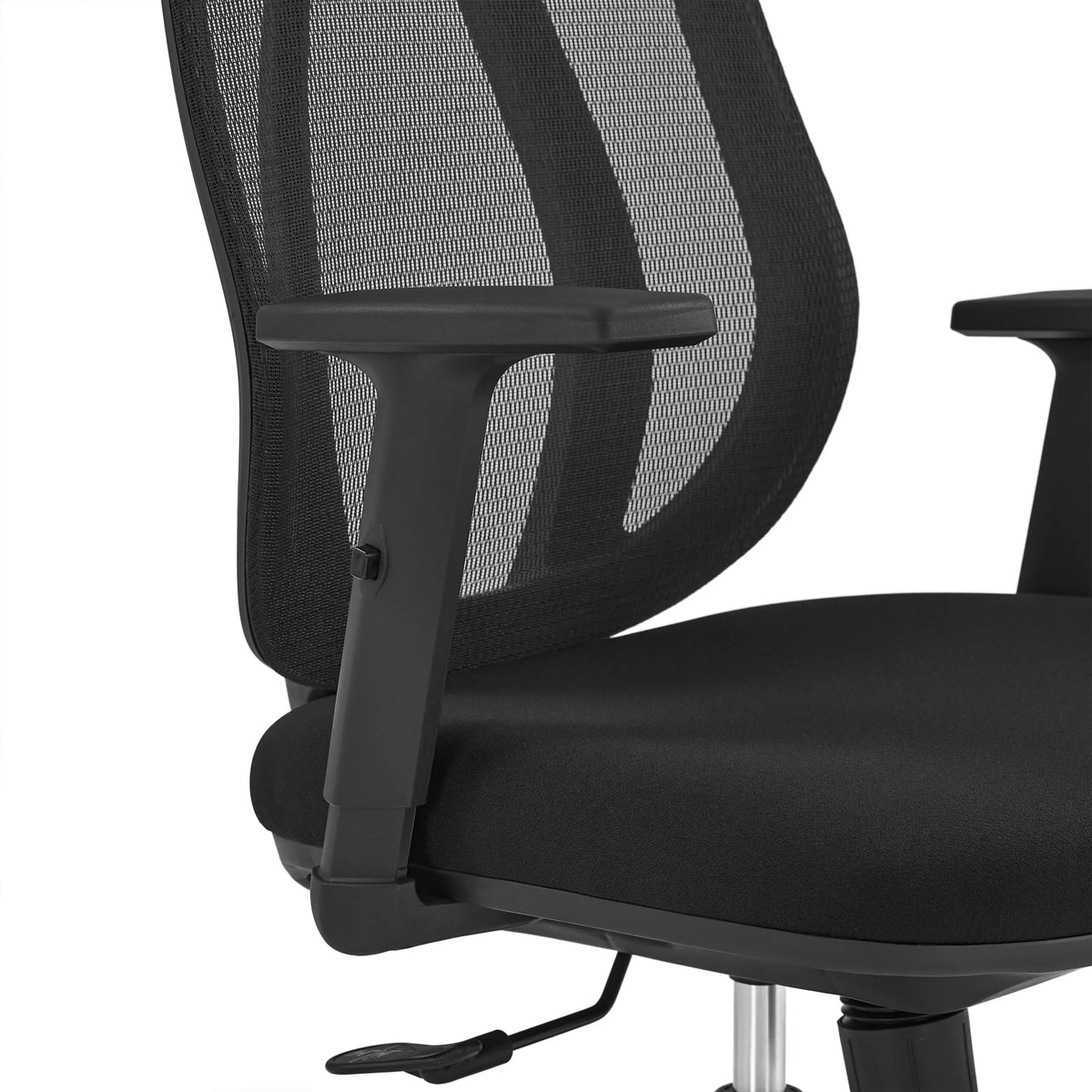 Ammattitason toimistotuolin Filaro käsinoja ja verkkoselkänoja mustana, valmistaja hjh OFFICE