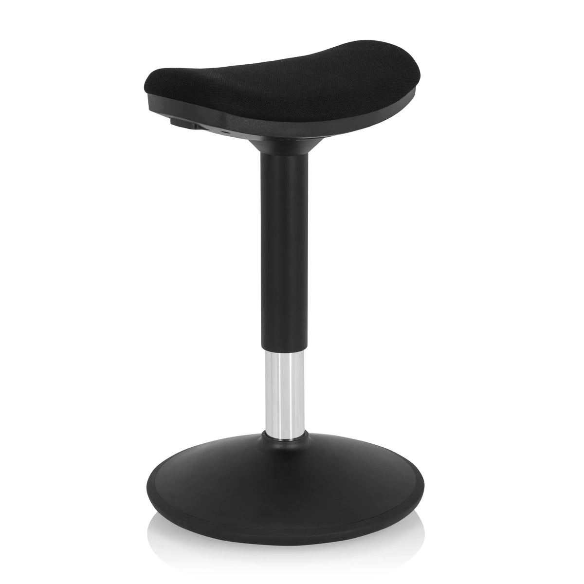 Musta seisomatuki BALANCE SIT I B, jossa on kaareva istuin ja pyöreä jalusta, valmistaja hjh OFFICE – 360 asteen näkymä (etuviistonäkymä 40°)