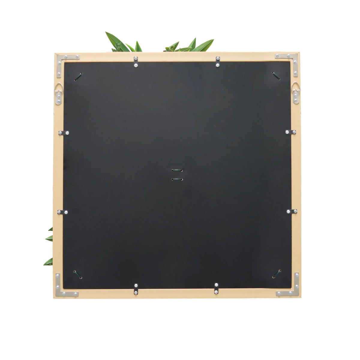 Neliön muotoisen Kasvimatto LEAFLUXE WALL 1-maton takapuoli mustana metallikiinnikkeillä, valmistaja hjh LIVING