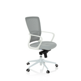 Grauer Homeoffice-Bürostuhl ESTRIA mit Netzrücken und Fußkreuz mit fünf Rollen von hjh OFFICE – 360-Grad-Ansicht (schräge Frontansicht 60°)