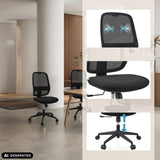 Ammattitason toimistotuoli Minoro B värissä musta, hengittävällä selkänojalla ja kaasujousella, valmistaja hjh OFFICE (tekoälyllä luotu kuva)