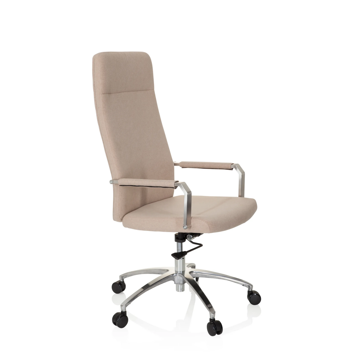 Beige Home Office -toimistotuoli SARANTO PLUS I käsinojilla ja viisipisteisellä rullajalustalla, valmistaja hjh OFFICE – 360 asteen näkymä (etuviistonäkymä 60°)