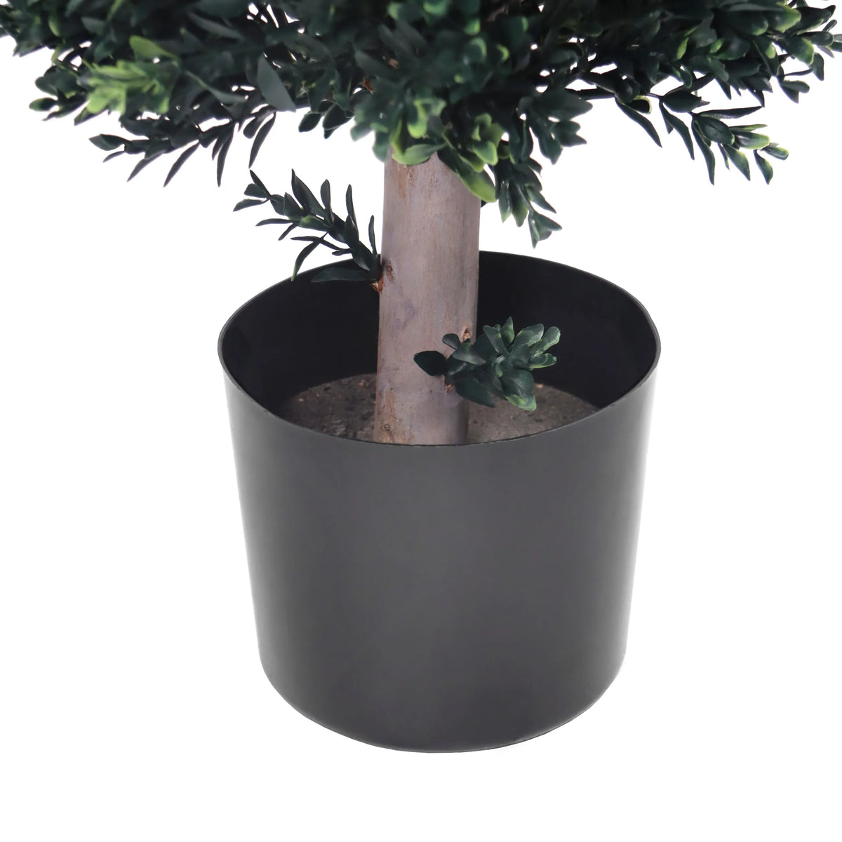 Musta ruukku varrella ja vihreillä lehdillä, Tekokasvi BUXUS, valmistaja hjh OFFICE
