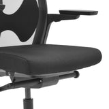 Ammattitason toimistotuolin ARCEO B musta istuin ja käsinoja, valmistaja hjh OFFICE