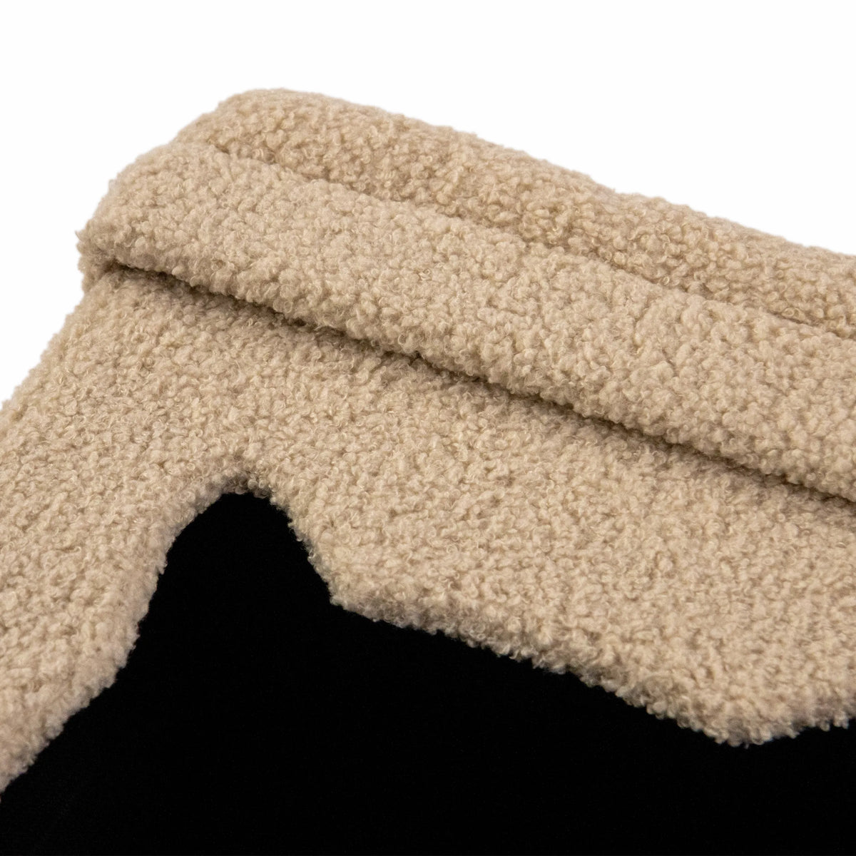 Kissanmaja PAWY ES-mökin beige pörröinen kangasverhoilu, valmistaja hjh LIVING