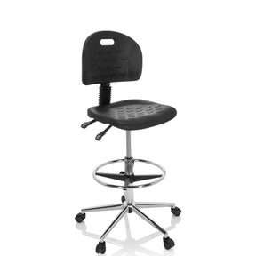 Musta korkea työtuoli TOP WORK 23 I, jossa on jalkatuki, selkänoja ja kromattu runko pyörillä, valmistaja hjh OFFICE